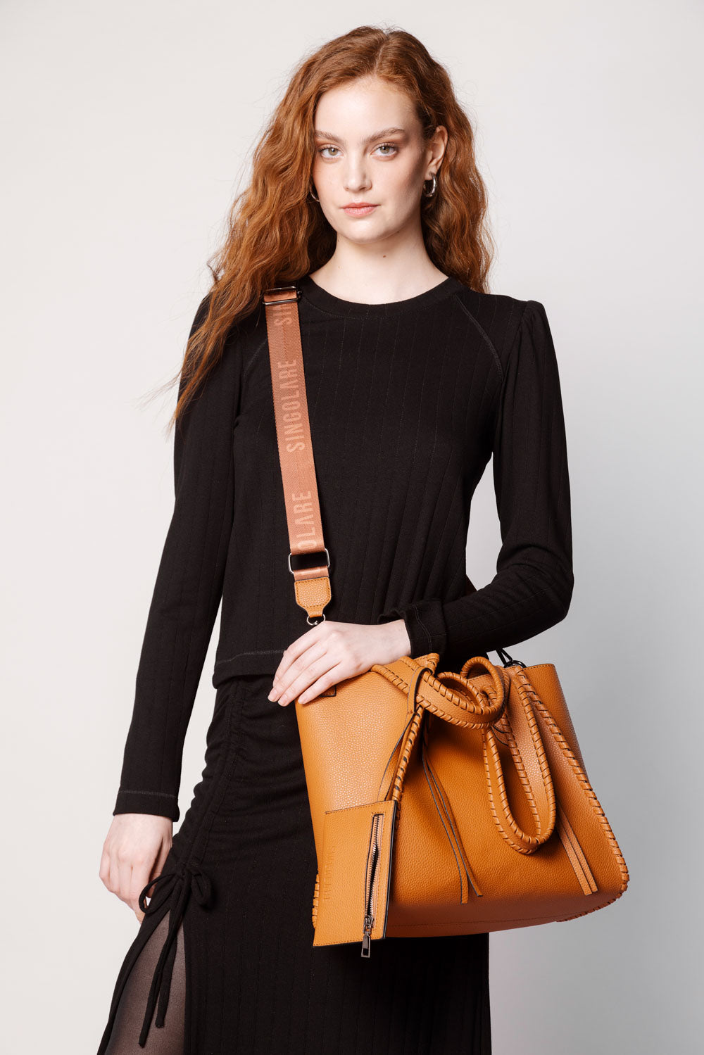 SHOPPER IRIS CARAMEL