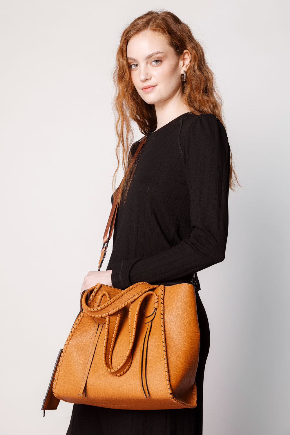SHOPPER IRIS CARAMEL