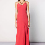 Vestido Berolige de la marca FI-2025-704, vestido elegante con diseño moderno y color vibrante, mostrado en la imagen 06481.jpg.