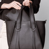 Accesorios Shopper Iris negro de la marca AI-2025-103, bolso con asas y diseño elegante, en color negro.