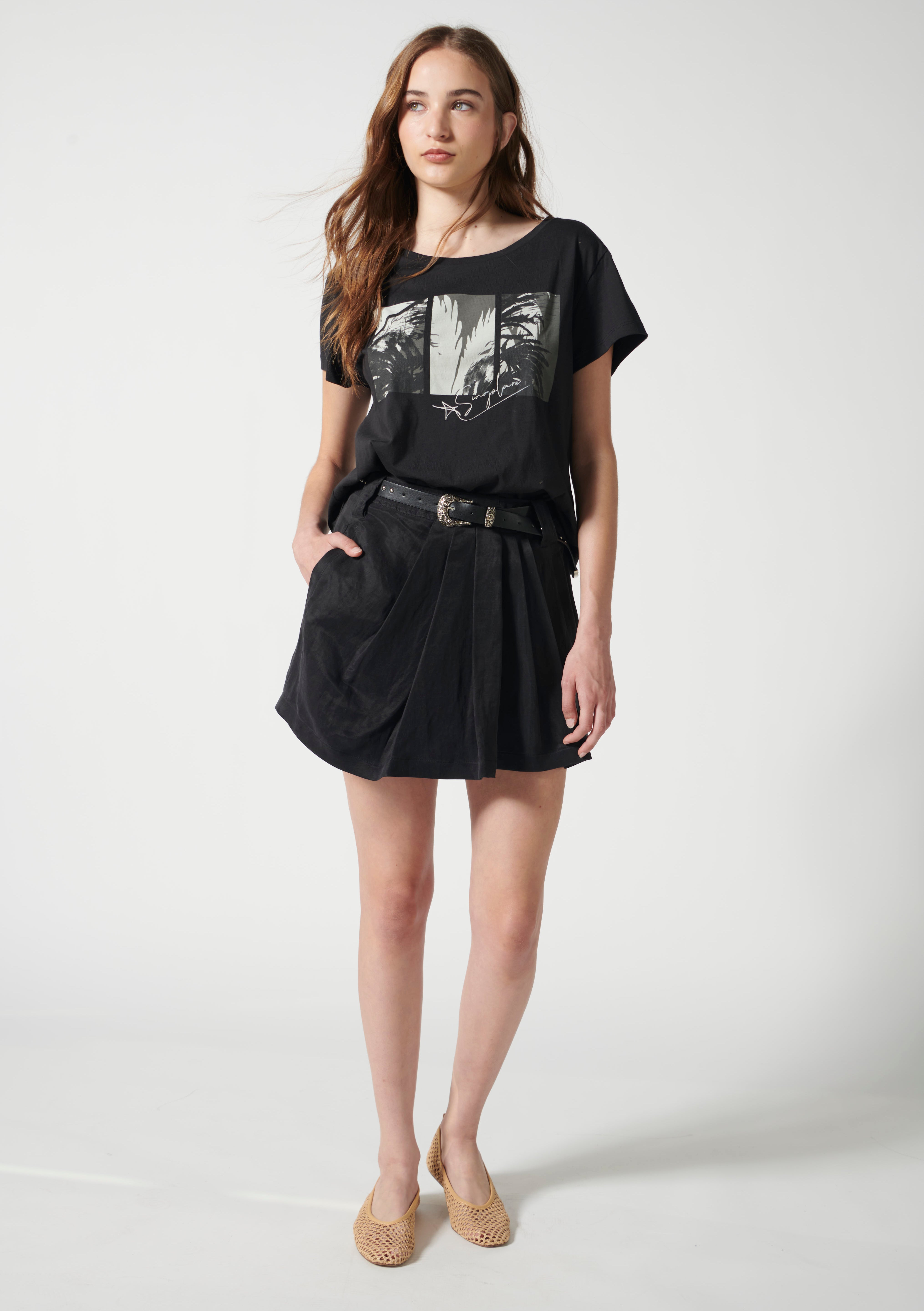 Polera blanca Palmers Off White de la marca V-2026-532, blusa de estilo casual y cómodo para mujer.