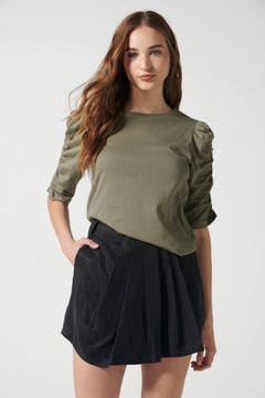 Shorts V-2026-102 Short Grove Black de color negro, con diseño casual y cómodo, para un estilo relajado.