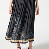 Falda Gavilan Black