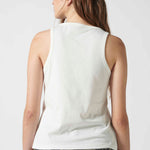 Polera Lourdes Off White de la marca EV-2026-503, blusa de manga larga y diseño elegante, vista frontal en color blanco roto.