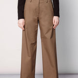 Pantalón Collin de la marca O-2025-803 en color gris, con diseño clásico y ajuste cómodo, visible en la imagen.