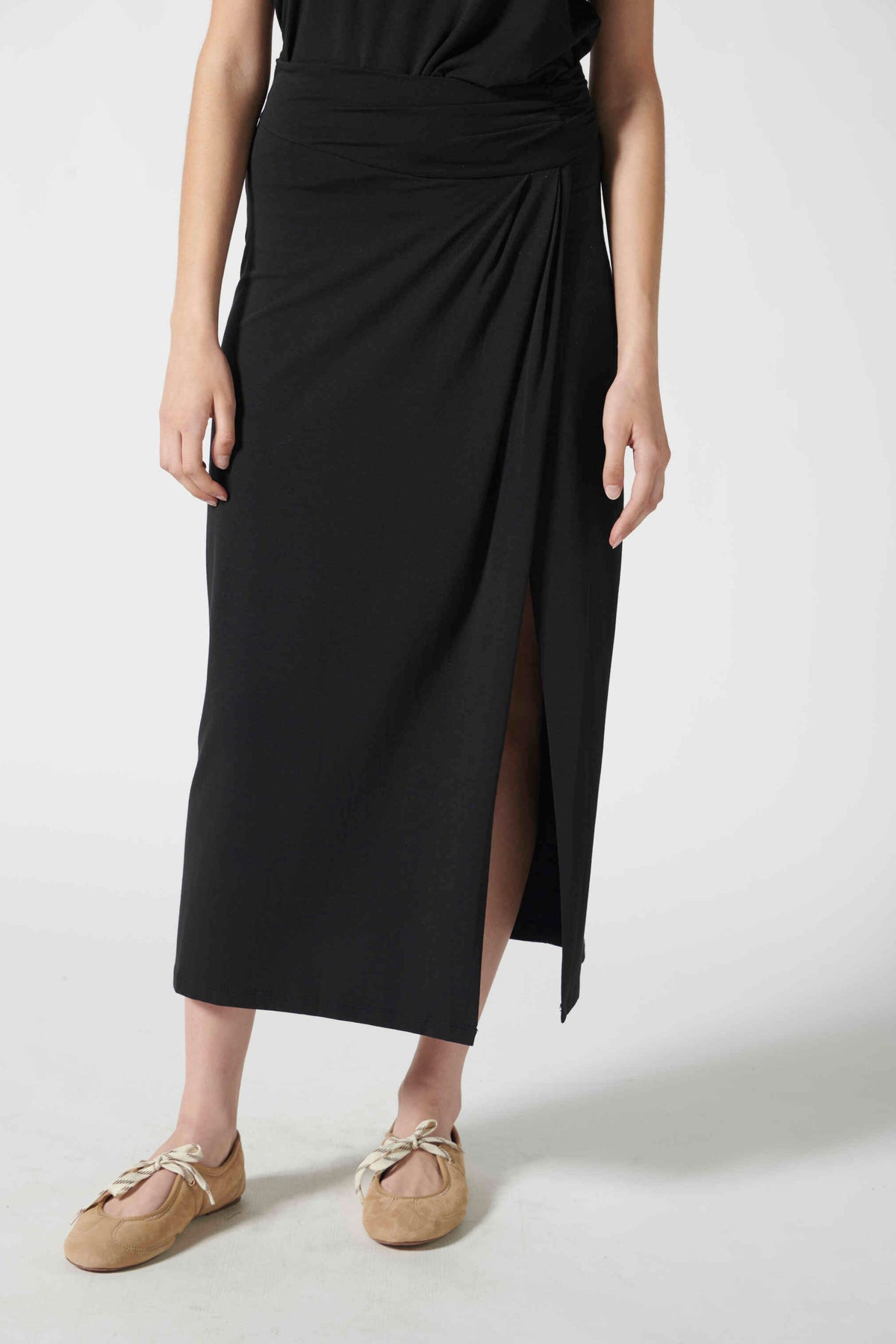 Falda Rocinante Black