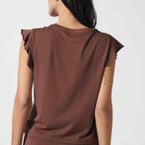 Polera negra de la marca EV-2026-500, blusa de moda para mujer, con corte sencillo y tela suave, vista frontal.