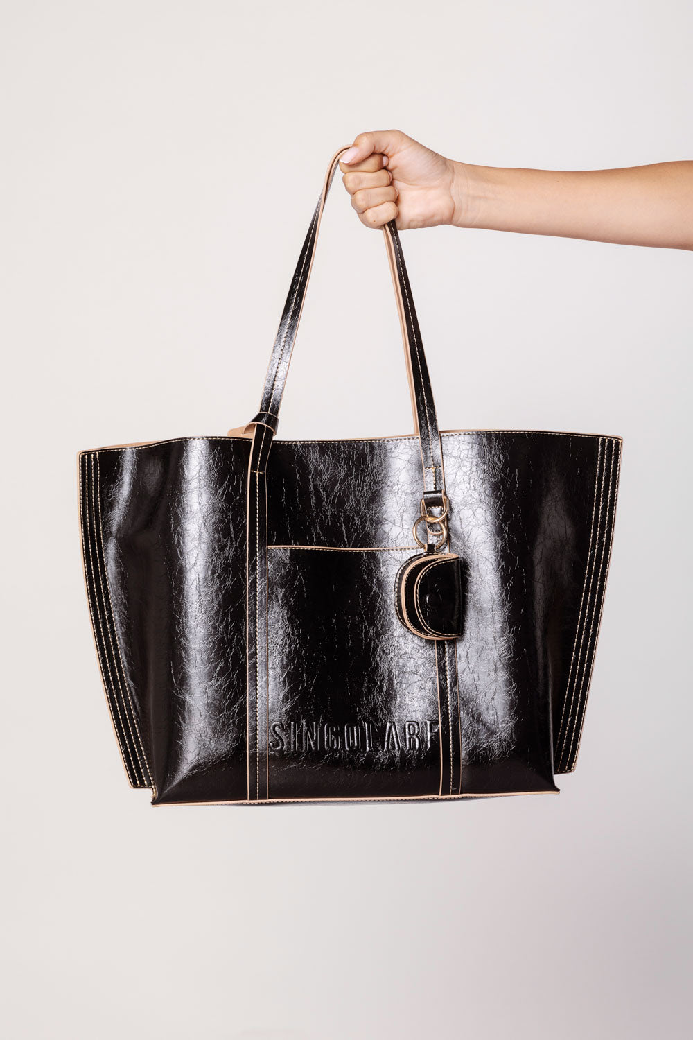 SHOPPER CHARO BLACK