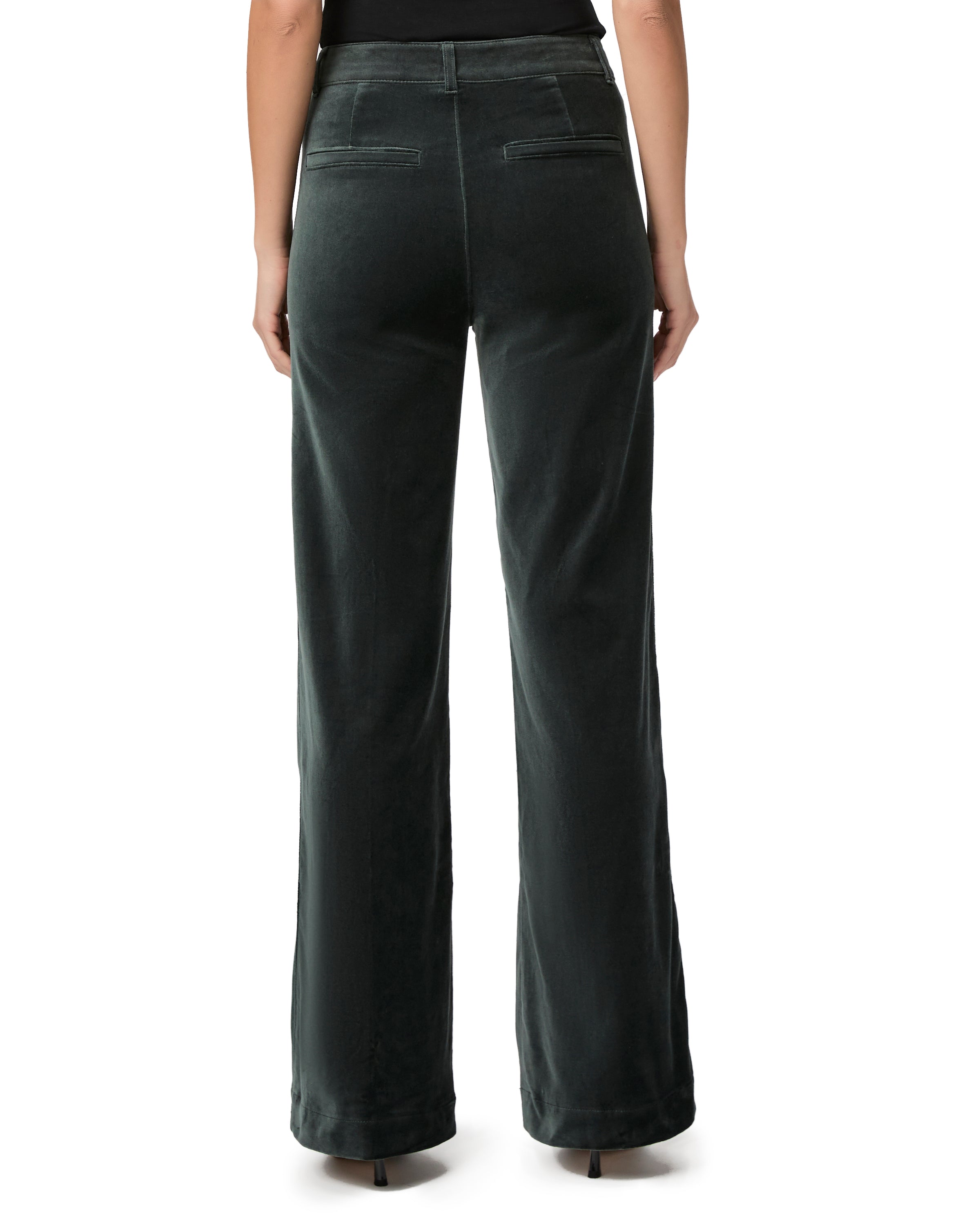 Pantalones limpios de la marca NY-2025-804, estilo frontal, en color neutro, con detalles de diseño visible en la imagen.
