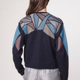Suéter Zephy de tejidos de la marca P-2025-10, color gris, con textura suave y diseño cómodo.