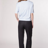 Pantalones deportivos Garmi P-2025-801 en color negro, diseño cómodo y ajustado para ejercicio y uso diario.