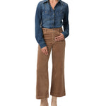 Pantalones anessa de pierna ancha en color neutro, estilo cómodo y moderno, con etiqueta de la marca NY-2025-805.
