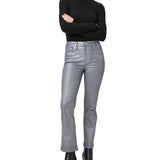 Pantalones Claudine Fare Jean de la marca NY-2025-806, denim azul con corte recto y bolsillos delanteros.