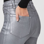 Pantalones Claudine Fare Jean de la marca NY-2025-806 en color azul con diseño clásico y ajuste cómodo.