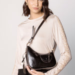 Mini bolso Stella negro de la marca AI-2025-201, con asas cortas y detalles elegantes, accesorio de moda compacto y versátil.