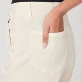 Pantalones Drew Starlight de la marca NY-2025-826 en color gris oscuro, vista frontal mostrando el diseño y ajuste.