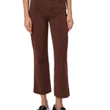 Pantalones de mezclilla estilo flare Courtney de la marca NY-2025-827, en color azul con detalles de costura y diseño ajustado