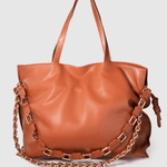 Accesorios Shopper Rock Caramel de AV-2025-202, bolso de mano en color caramelo con diseño elegante y espacioso.