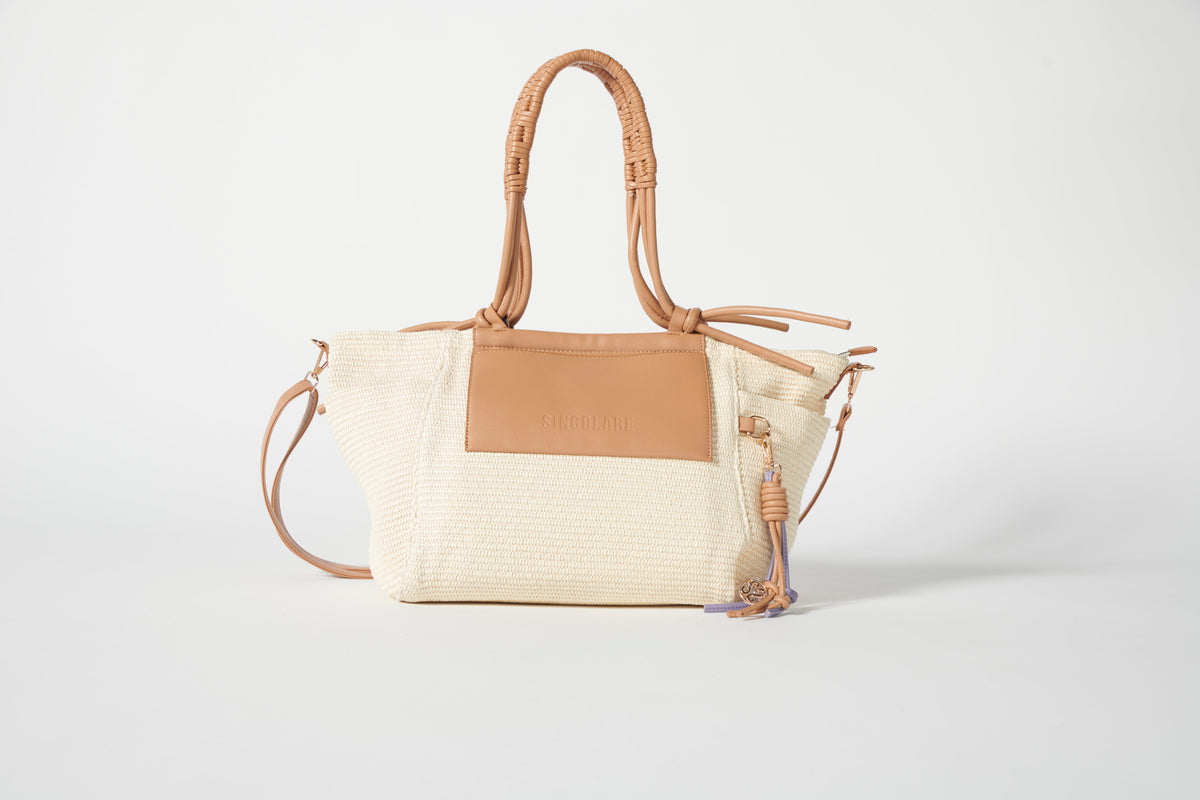 SHOPPER JUSTINA
