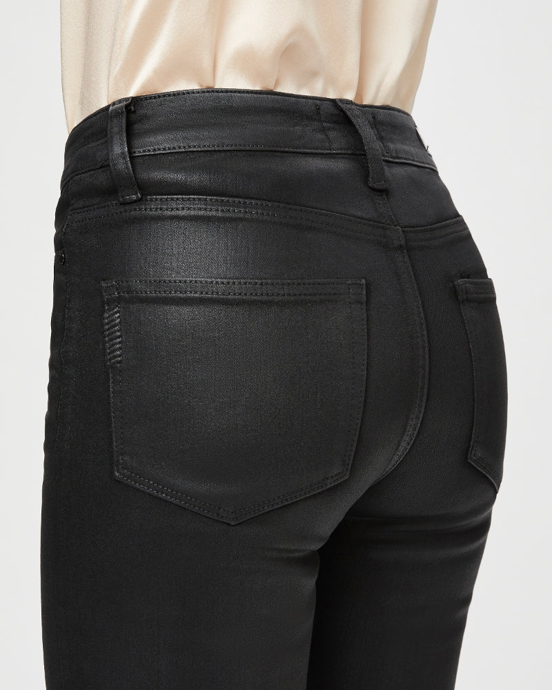 Pantalones Cindy Black Fog Luxe de la marca NY-2023-820, con acabado elegante y moderno, visibles en la imagen.