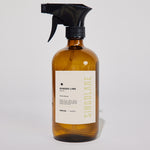 Spray para el hogar MS-0000-111 de 500 ml con aroma a jengibre y lima en botella roja.