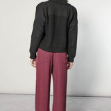 Chaqueta Bremen Black de la marca I-2025-10, abrigo de color negro con diseño moderno y detalles de moda.