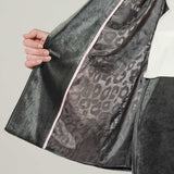 Chaqueta blazer Zulmi verde de la marca O-2025-903, vista frontal con detalles elegantes y ajuste moderno.