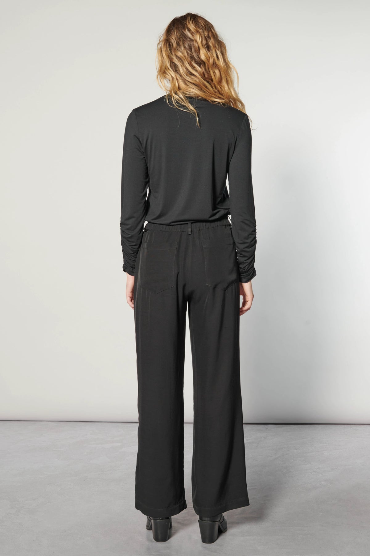 PANTALÓN MUNE