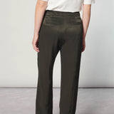 Pantalón Racine Hunt de la marca I-2025-834, pantalones de caza en color kaki con bolsillos laterales.