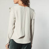 Blusa Muse de la marca I-2024-638, vista frontal con detalles de tela y estilo casual en color neutro.