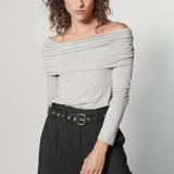 Polera Elsie Vint de la marca EI-2025-504, blusa moderna con diseño elegante, visible en la imagen.