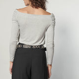 Polera Elsie Vint de la marca EI-2025-504, blusa moderna con diseño elegante, visible en la imagen.