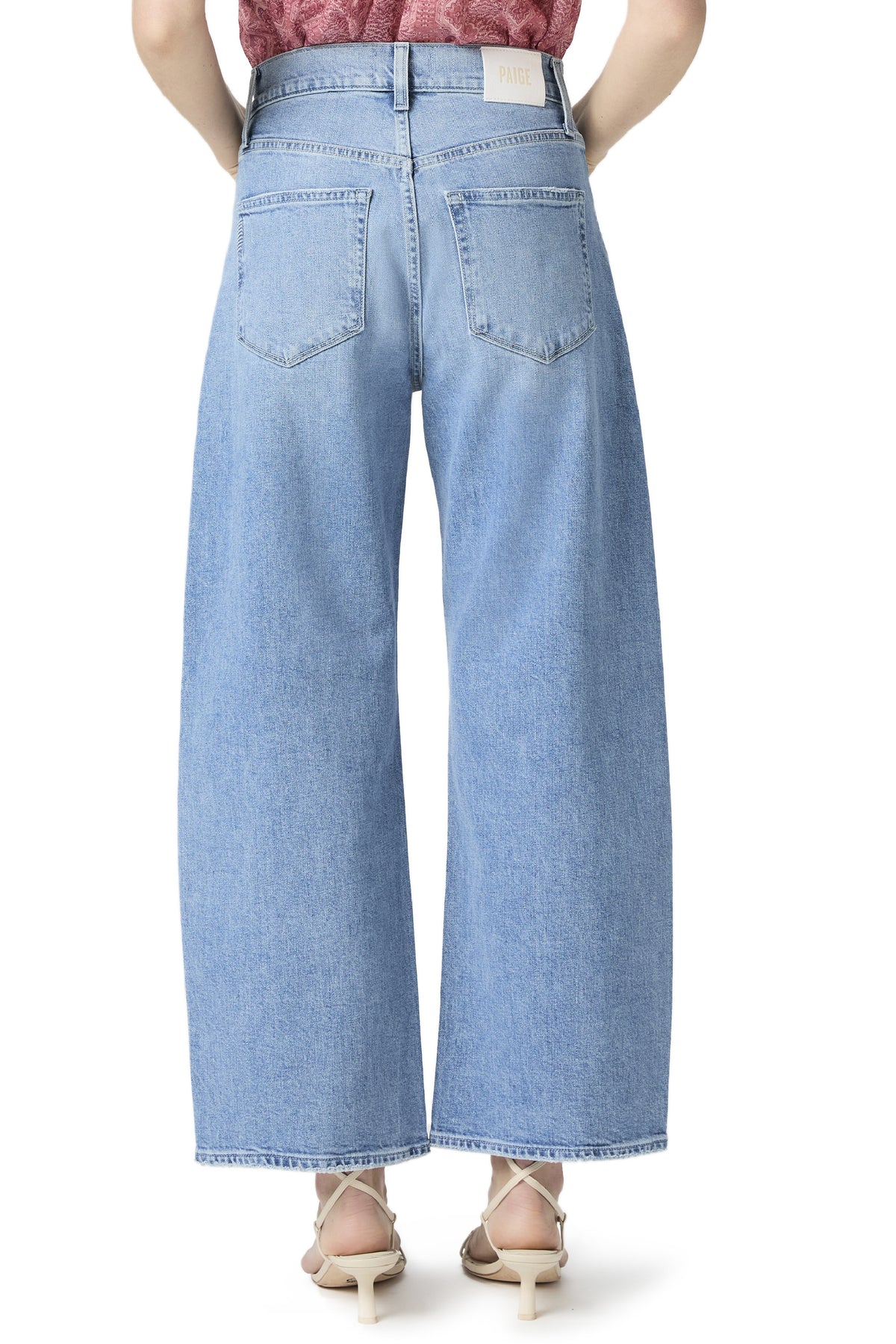 ARELLIA ANKLE BARREL LEG JEAN