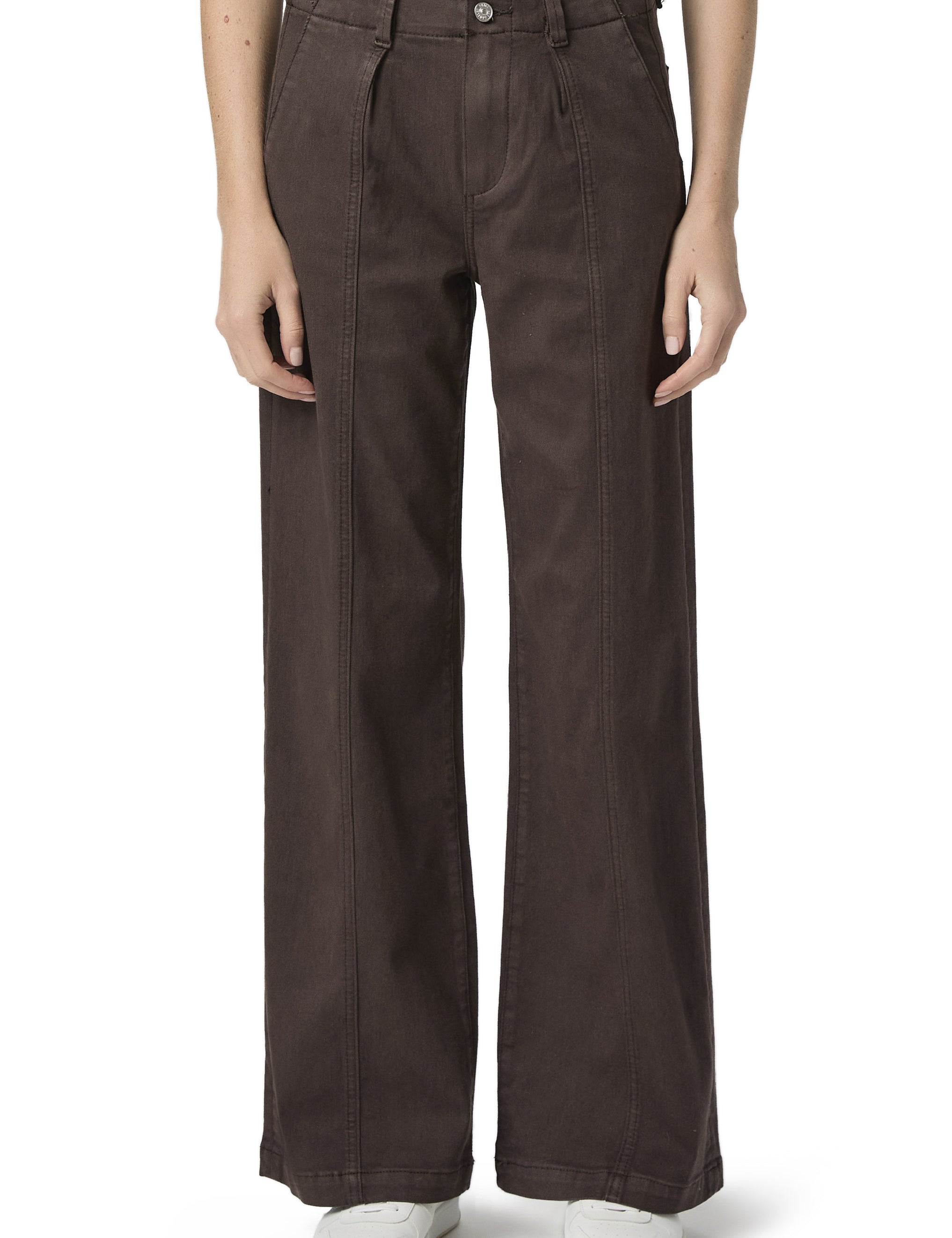 Jeans anchos Brooklyn 31 de la marca NY-2026-811, con diseño de pierna amplia y estilo casual, en color denim.