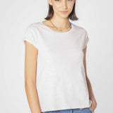 Blusa polera Francesca de la marca EV-2025-502, color gris, con cuello redondo y manga larga, vista frontal sobre fondo neutro.