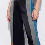 Pantalón negro O-2023-817 de la marca Foils, pantalones de estilo casual con diseño sencillo y cómodo.