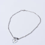 Collar de corazón de accesorios BV-2025-134, diseño elegante con colgante en forma de corazón y acabado brillante.