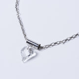 Collar de corazón de accesorios BV-2025-134 con diseño elegante y bonito, visible en la imagen.