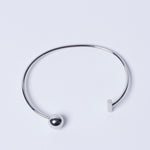 Pulsera Faro de la marca BV-2025-502 en accesorios, con diseño elegante y detalles en el estilo náutico.