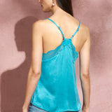 Blusa Mila Cupro de la marca EV-2024-607 en color neutro, con diseño elegante y corte cómodo para mujer.