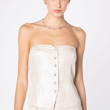 Blusa Top Onske de la marca FV-2025-609, con diseño elegante y tejido suave, mostrada en color neutro y estilo casual.