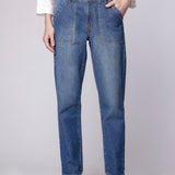 Jeans Dad Fit de la marca D-2024-800, estilo casual, en color azul, con diseño clásico y bolsillos frontales y traseros.
