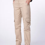 Pantalón Temis de la marca I-2024-834, pantalones de corte recto en color gris con bolsillos frontales y cintura ajustable.