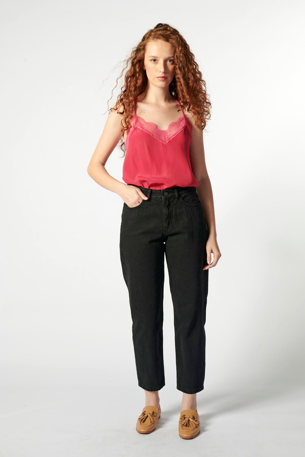 Top Mila Seda Red