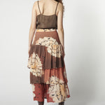Falda Eslan Terracota de la marca FV-2026-406, con diseño elegante y estilo casual, mostrada en la imagen.