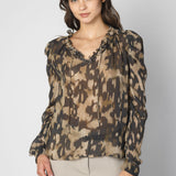 Blusa Tamia Bless de la colección Blusas y Poleras, color beige, con detalles de encaje y manga larga.