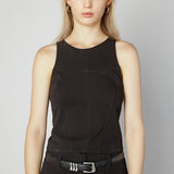 Blusa Desire de la marca O-2025-618, blusa de manga larga color blanca con detalles elegantes, vista frontal sobre fondo neutro.