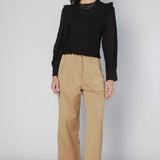 Pantalón Munine de la marca O-2025-810, pantalones casuales en color neutro, con diseño cómodo y moderno.