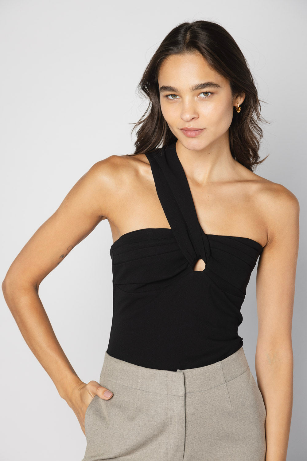 Top Bero Black