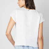 Blusa Alayse de la marca O-2025-620, blusa de manga larga en color azul con detalles elegantes y cuello en V.